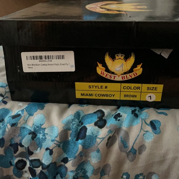 Brown Boots, never worn - Picture 3 of 3